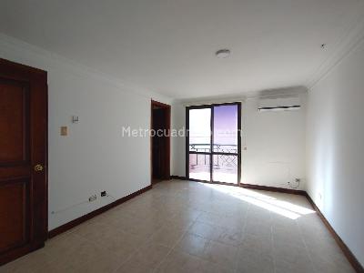 Apartamento de 3 alcobas en venta en Alto Prado, Barranquilla, 148 m² · foto 5 de 8