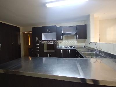 Apartamento de 3 alcobas en venta en Alto Prado, Barranquilla, 203 m² · foto 11 de 14