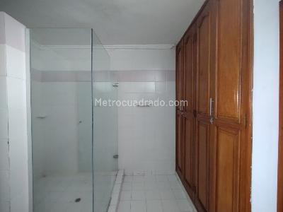 Casa de 5 alcobas en venta en Barranquilla, Barranquilla, 1300 m² · foto 9 de 19
