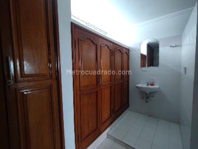 Casa de 5 alcobas en venta en Barranquilla, Barranquilla, 1300 m² · foto 10 de 19