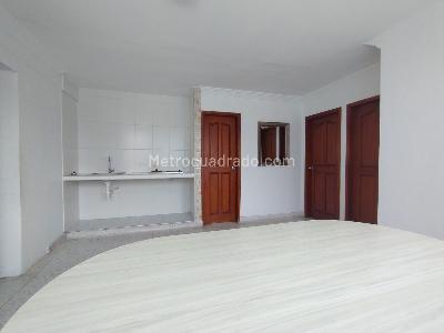 Casa de 5 alcobas en venta en Barranquilla, Barranquilla, 1300 m² · foto 14 de 19