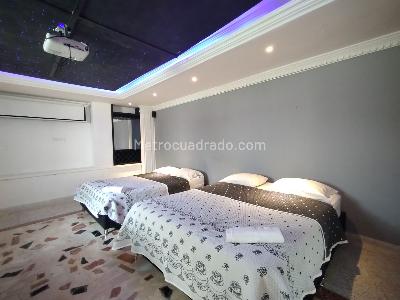 Casa de 5 alcobas en venta en Barranquilla, Barranquilla, 1300 m² · foto 3 de 19