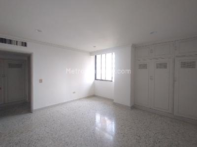 Apartamento de 3 alcobas en venta en Barranquilla, Barranquilla, 247 m² · foto 11 de 20