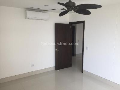 Apartamento de 3 alcobas en venta en Barranquilla, Barranquilla, 231 m² · foto 9 de 14
