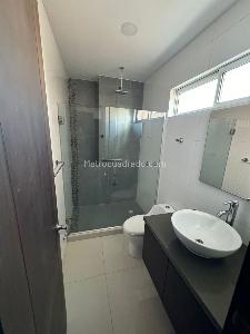 Apartamento de 3 alcobas en venta en Barranquilla, Barranquilla, 231 m² · foto 13 de 14