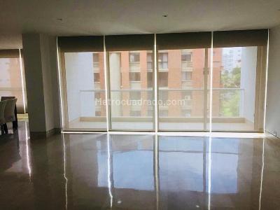 Apartamento de 3 alcobas en venta en Barranquilla, Barranquilla, 231 m² · foto 2 de 14