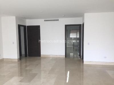 Apartamento de 3 alcobas en venta en Barranquilla, Barranquilla, 231 m² · foto 4 de 14