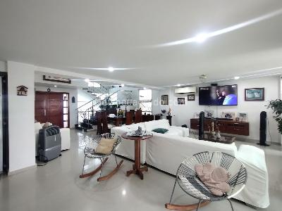Casa de 4 alcobas en venta en Villa Campestre, Barranquilla, 252 m² · foto 3 de 15