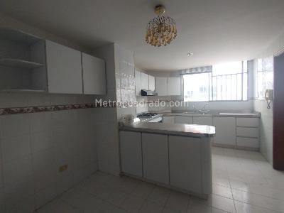 Apartamento de 3 alcobas en venta en Barranquilla, Barranquilla, 265 m² · foto 16 de 17