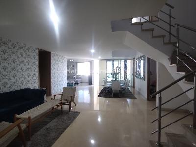 Apartamento de 4 alcobas en venta en Barranquilla, Barranquilla, 213 m² · foto 2 de 19