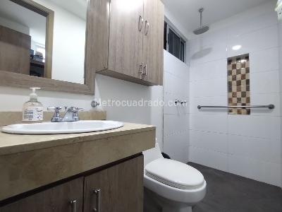 Apartamento de 3 alcobas en venta en Cuidad Jardin, Barranquilla, 96 m² · foto 15 de 18