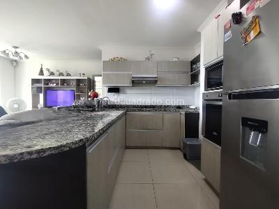 Apartamento de 3 alcobas en venta en Cuidad Jardin, Barranquilla, 96 m² · foto 5 de 18