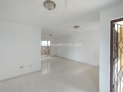 Casa en venta en Cuidad Jardin, Barranquilla · foto 3 de 20