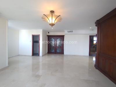 Apartamento de 4 alcobas en venta en Alto Prado, Barranquilla, 474 m² · foto 2 de 20