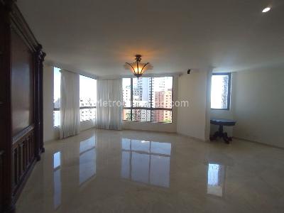 Apartamento de 4 alcobas en venta en Alto Prado, Barranquilla, 474 m² · foto 3 de 20
