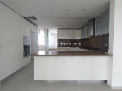 Apartamento de 3 alcobas en venta en Altos De Riomar, Barranquilla, 173 m² · foto 6 de 20