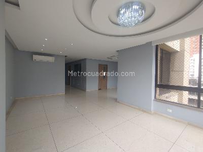 Apartamento de 3 alcobas en venta en Alto Prado, Barranquilla, 175 m² · foto 3 de 20