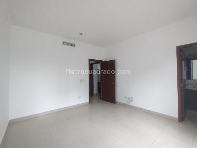 Apartamento de 3 alcobas en venta en Alto Prado, Barranquilla, 330 m² · foto 15 de 20