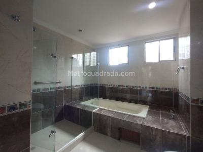 Apartamento de 3 alcobas en venta en Alto Prado, Barranquilla, 330 m² · foto 19 de 20