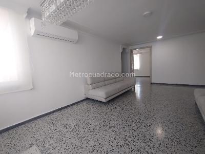 Apartamento de 3 alcobas en arriendo en Andalucia, Barranquilla, 137 m² · foto 2 de 20