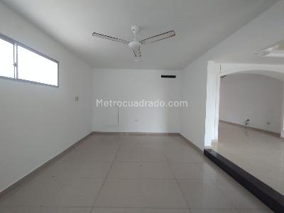 Casa de 3 alcobas en venta en Altos Del Limonar, Barranquilla, 193 m² · foto 2 de 20