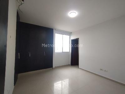 Apartamento de 4 alcobas en venta en Riomar, Barranquilla, 214 m² · foto 13 de 20