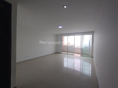 Apartamento de 4 alcobas en venta en Riomar, Barranquilla, 214 m² · foto 4 de 20