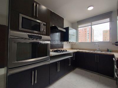 Apartamento de 4 alcobas en venta en Riomar, Barranquilla, 214 m² · foto 9 de 20