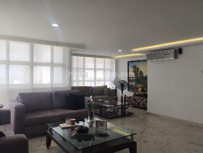 Apartamento de 3 alcobas en venta en Alto Prado, Barranquilla, 223 m² · foto 2 de 18