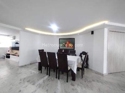 Apartamento de 3 alcobas en venta en Alto Prado, Barranquilla, 223 m² · foto 4 de 18