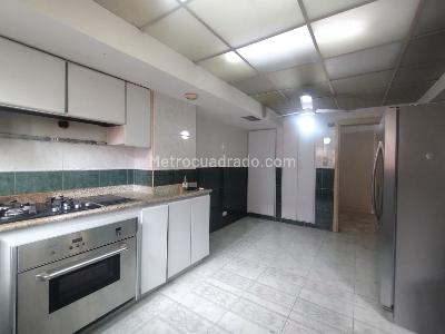 Apartamento de 3 alcobas en venta en Alto Prado, Barranquilla, 260 m² · foto 10 de 17