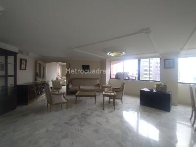 Apartamento de 3 alcobas en venta en Alto Prado, Barranquilla, 260 m² · foto 3 de 17