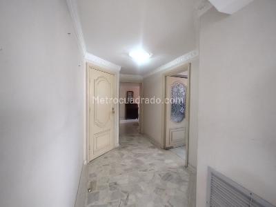 Apartamento de 3 alcobas en venta en Alto Prado, Barranquilla, 260 m² · foto 8 de 17