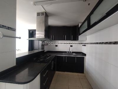 Apartamento en arriendo en El Golf, Barranquilla · foto 7 de 17