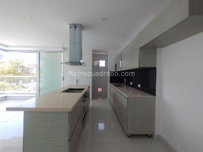 Apartamento en venta en Altos Del Prado, Barranquilla · foto 4 de 15