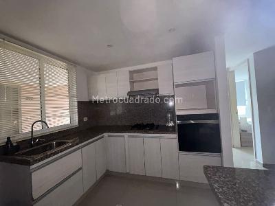 Apartamento de 2 alcobas en venta en La Campiña, Barranquilla, 98 m² · foto 9 de 13