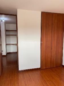 Apartamento de 3 alcobas en venta en Sector Mazuren, Bogotá, 80 m² · foto 10 de 20