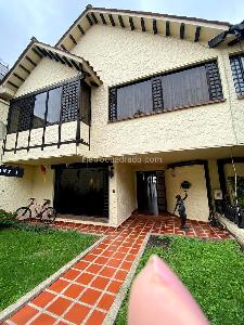 Casa en Venta, CIUDAD JARDIN NORTE, Bogotá D.C.
