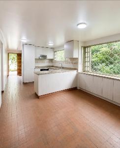 Casa de 4 alcobas en venta en Suba La Conejera, Bogotá, 479 m² · foto 12 de 20