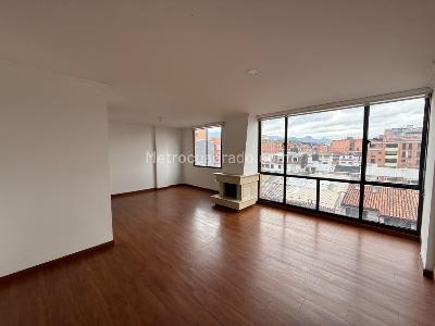 Apartamento en venta en El Batan, Bogotá · foto 2 de 15