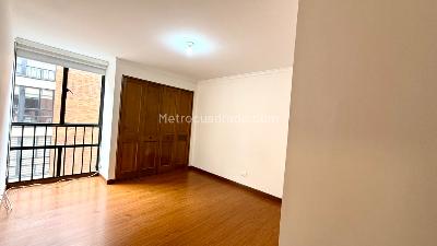 Apartamento en venta en El Batan, Bogotá · foto 9 de 15