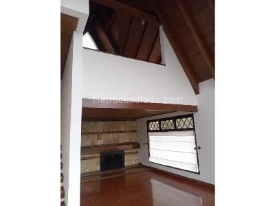 Casa de 4 alcobas en venta en Bosque De Pinos, Bogotá, 483 m² · foto 5 de 20