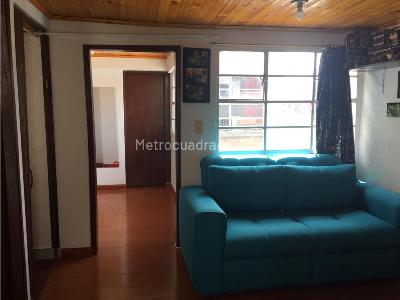 Casa de 5 alcobas en venta en Teusaquillo, Bogotá, 465 m² · foto 2 de 14