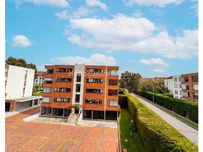 Apartamento de 3 alcobas en venta en Recodo Del Contry, Bogotá, 81 m² · foto 15 de 17