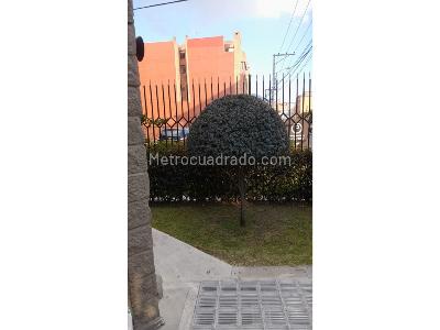 Apartamento en venta en San Patricio, Bogotá · foto 4 de 13