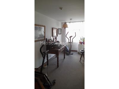 Apartamento en venta en San Patricio, Bogotá · foto 8 de 13