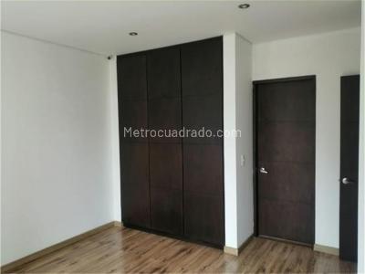 Casa de 4 alcobas en arriendo en Beraguas, Chía, 625 m² · foto 3 de 20