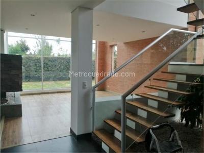 Casa de 4 alcobas en arriendo en Beraguas, Chía, 625 m² · foto 13 de 20