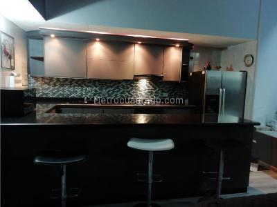 Casa de 3 alcobas en arriendo en Pasadena, Bogotá, 350 m² · foto 3 de 20