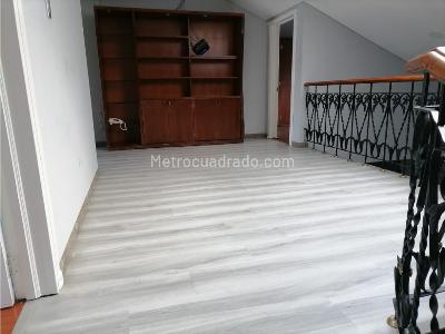 Casa de 3 alcobas en arriendo en Pasadena, Bogotá, 350 m² · foto 7 de 20